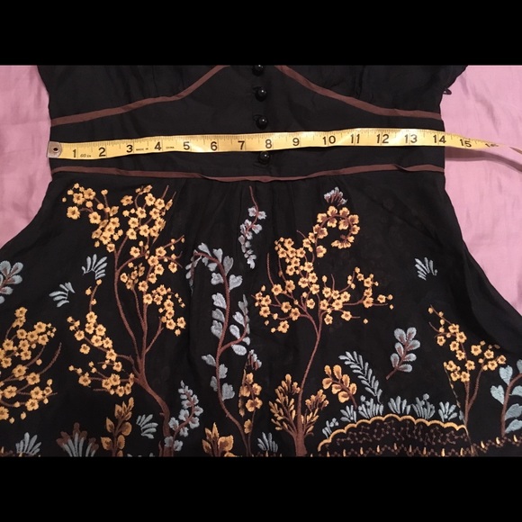 Anthropologie Lithe Sycamore Embroidered Blouse 6 - Picture 5 of 6